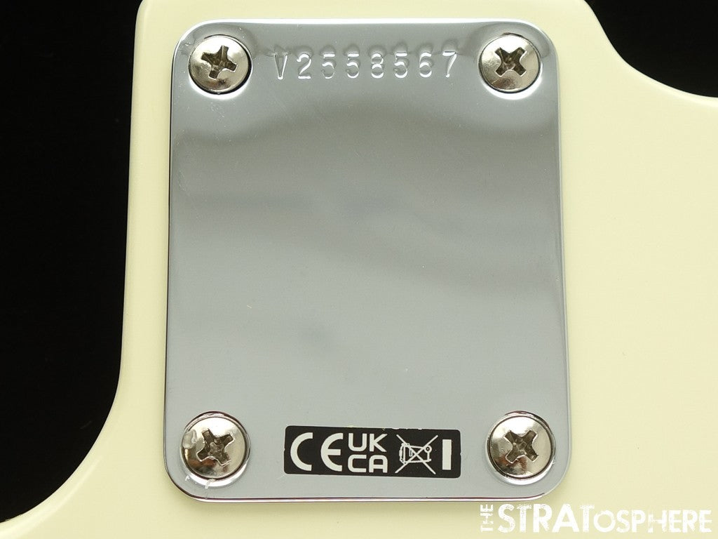 Fender AV II American Vintage 1960 Precision P BASS BODY +HARDWARE Olympic White
