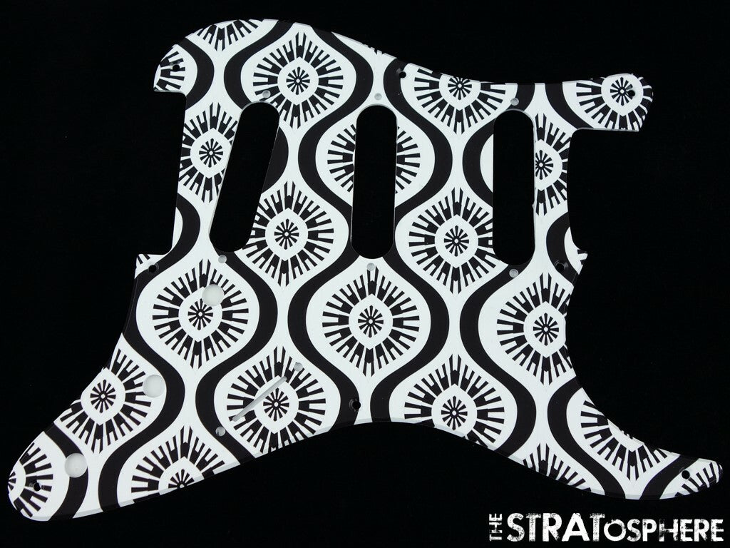 * NEW Stratocaster PICKGUARD for Fender Vintage Strat 8 Hole Lashes Print