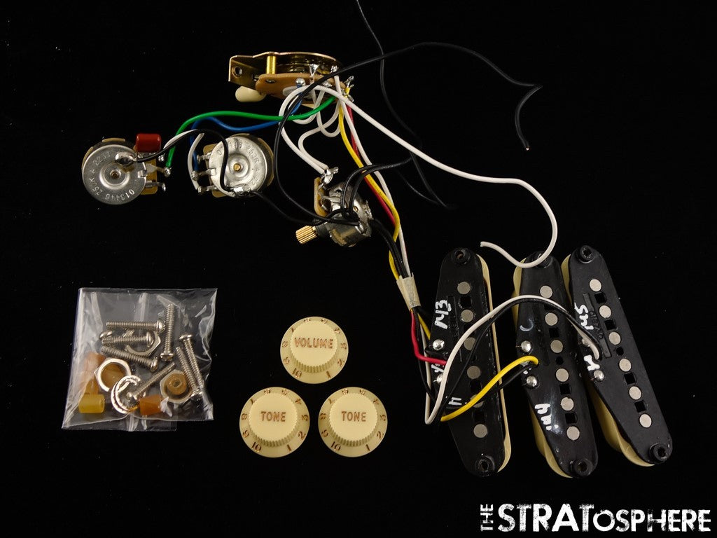 Fender Player II Series Strat PICKUPS POTS KNOBS & SWITCH, Stratocaster Alnico 5