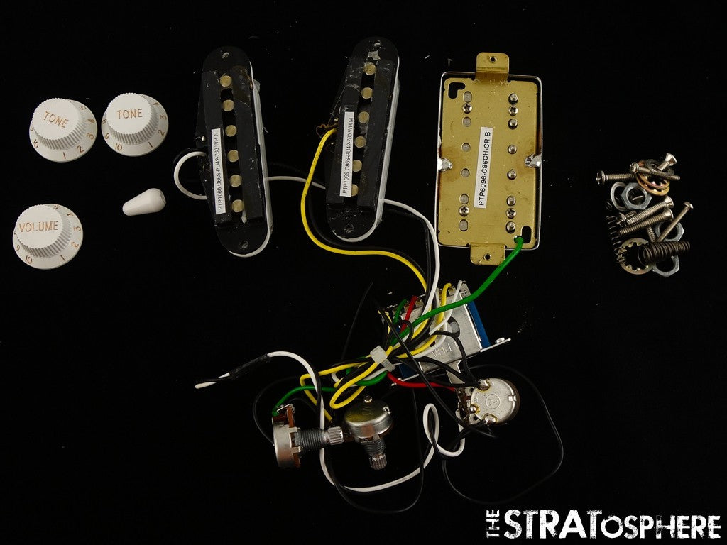 Fender FSR Squier Affinity Series Strat HSS PICKUPS POTS & KNOBS, Stratocaster