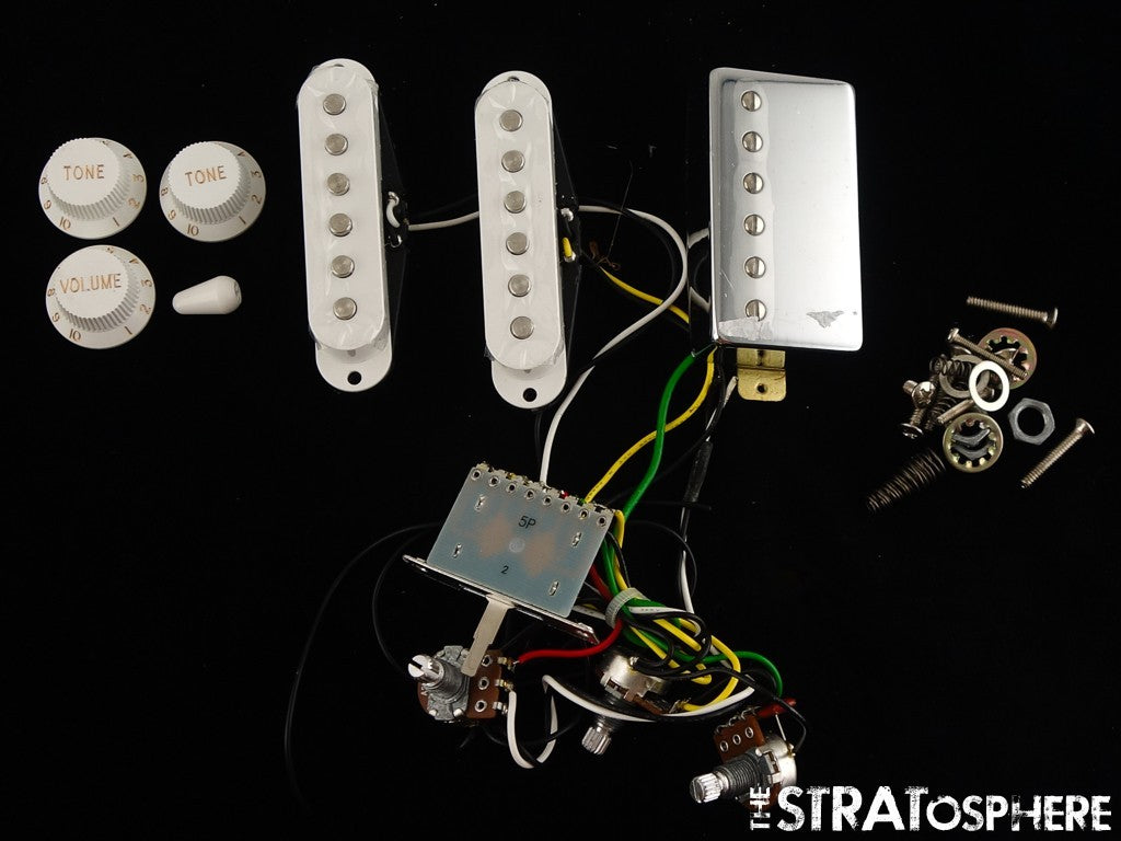 Fender FSR Squier Affinity Series Strat HSS PICKUPS POTS & KNOBS, Stratocaster!