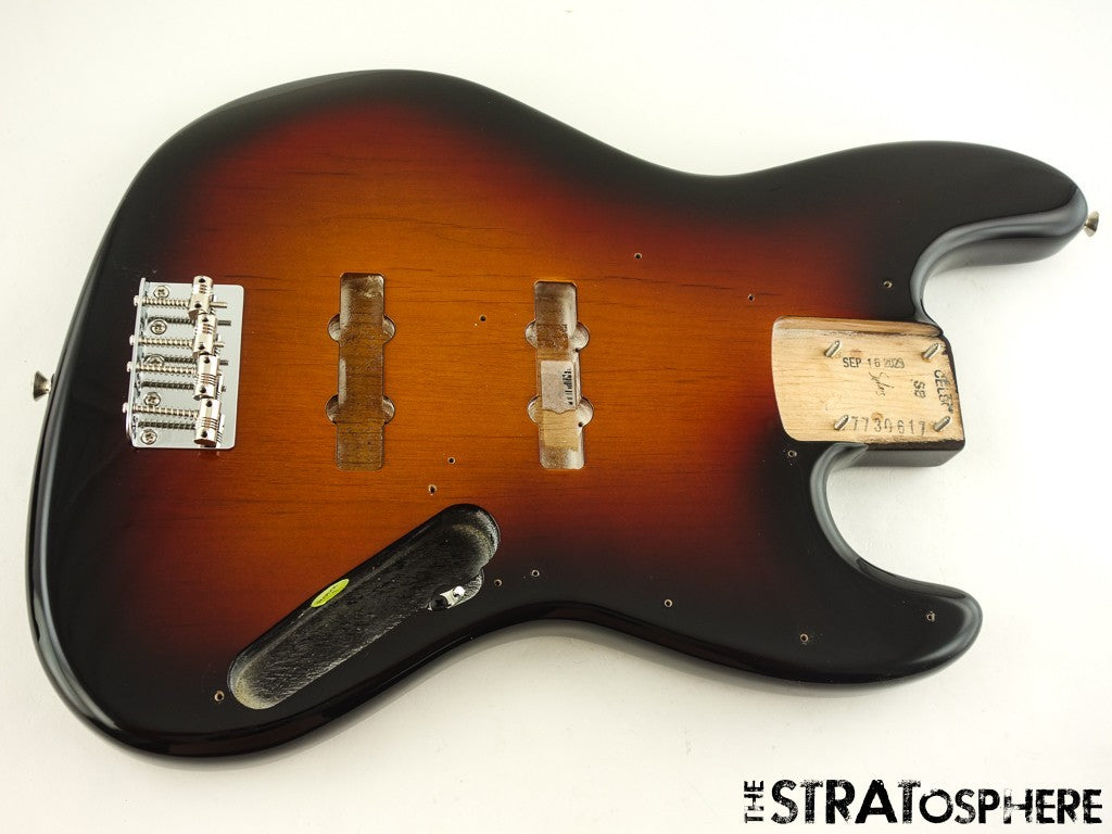 Fender American Professional Classic Jazz J Bass BODY +HARDWARE 3TS