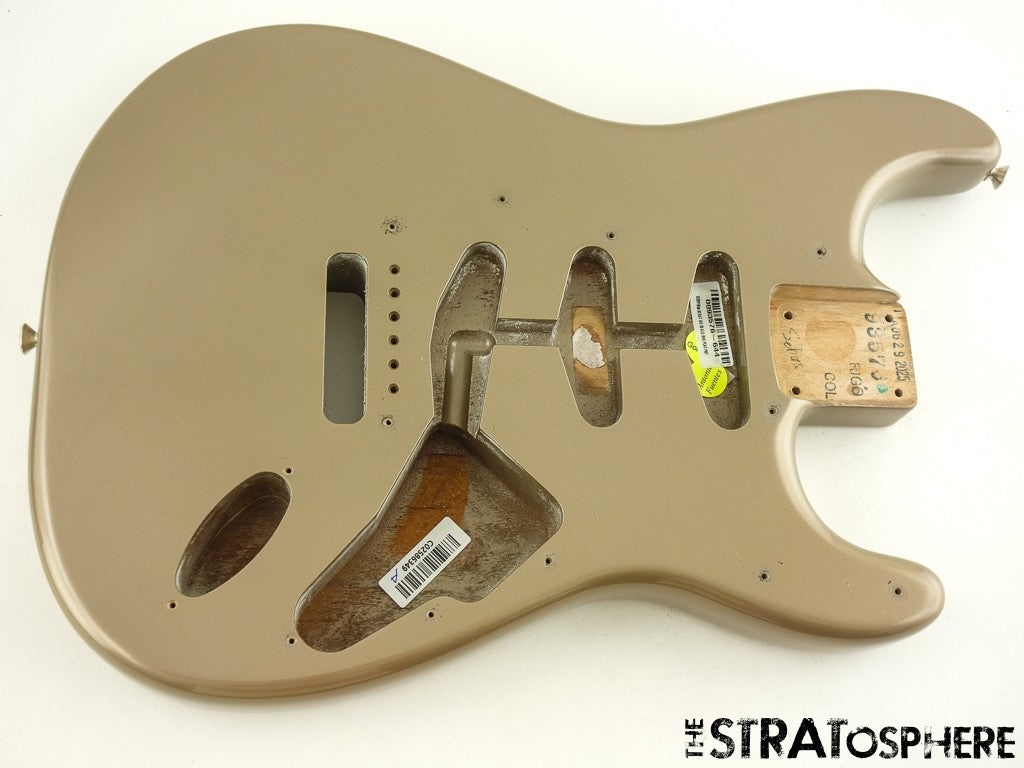 Fender AV II American Vintage 1965 Strat BODY Nitro Alder Shoreline Gold
