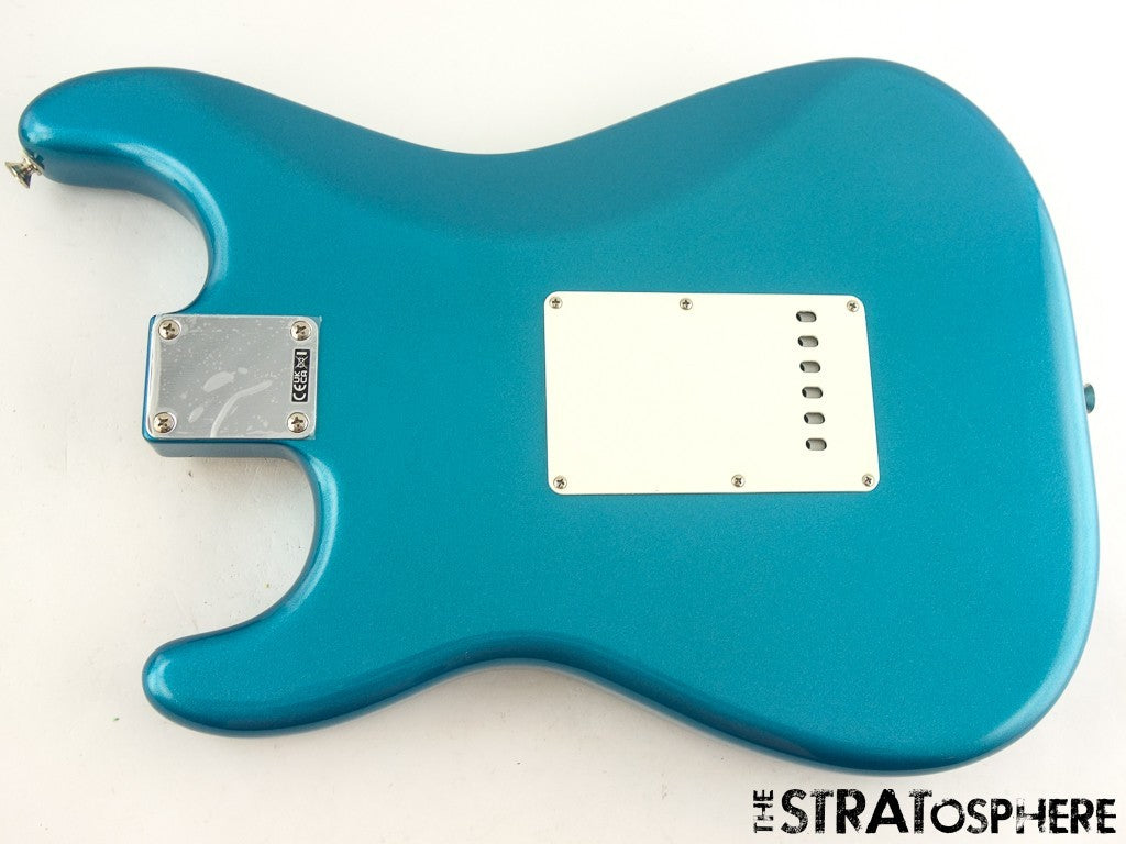 Fender Vintera II 60s RI Strat BODY + HARDWARE, Lake Placid Blue $10 OFF