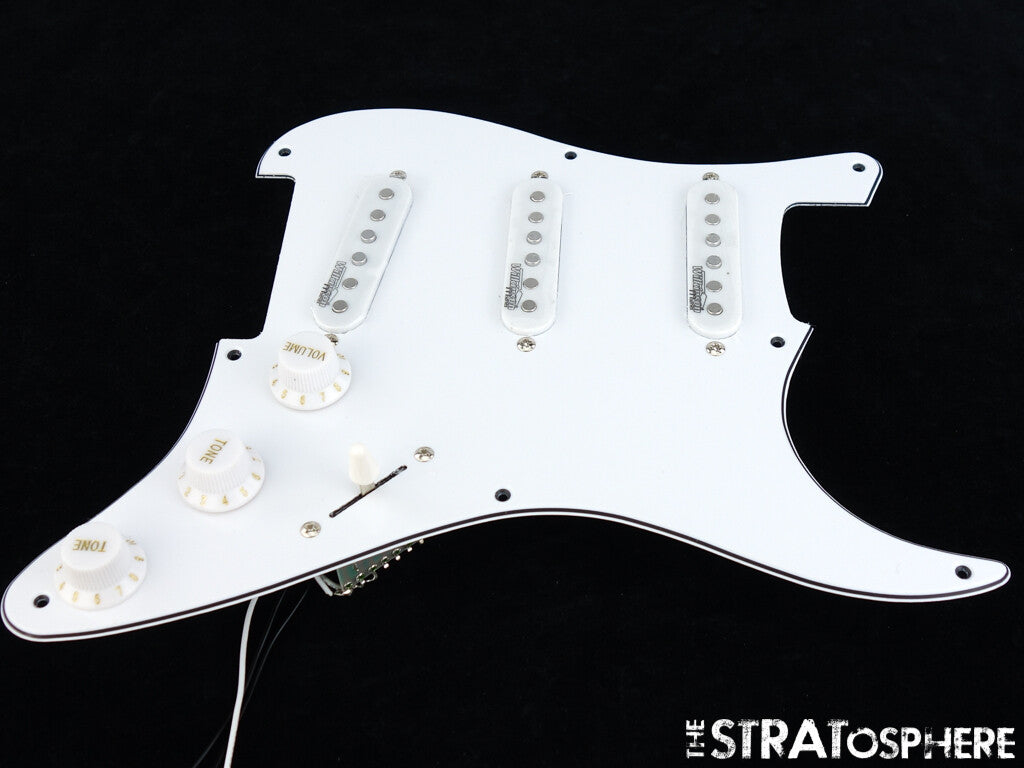 *NEW Wilkinson WOVS LOADED PICKGUARD for Fender Strat White 3 Ply 8 Hole