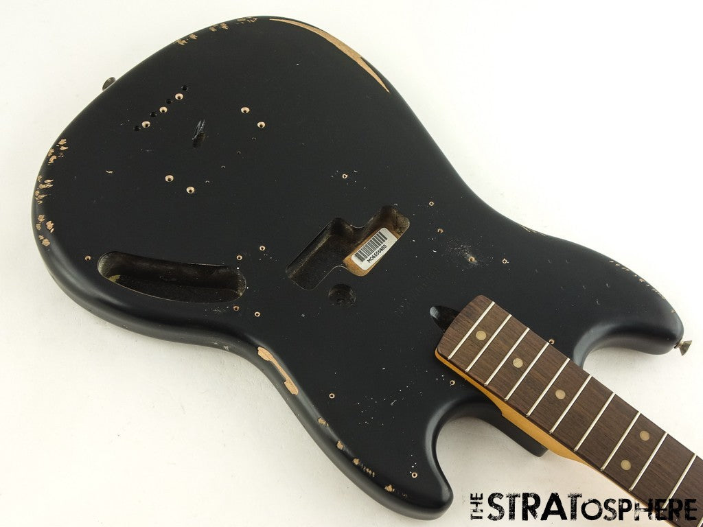 Fender JMJ Mustang Bass Series BODY & NECK Alder Road Worn Nitro Black