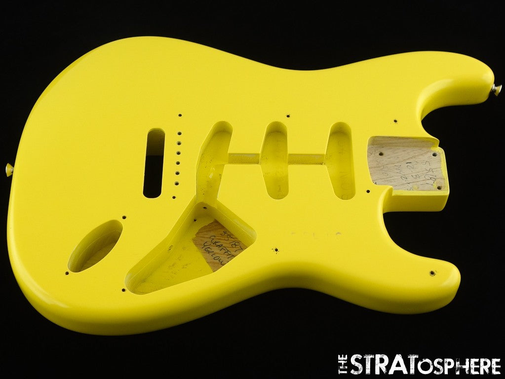 Fender Custom Shop 70th Annie 54 Strat NOS BODY Ash Graffiti Yellow