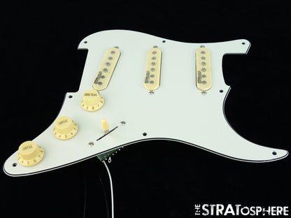 *NEW Wilkinson WOVS LOADED PICKGUARD for Fender Strat Parchment 3 Ply 8 Hole