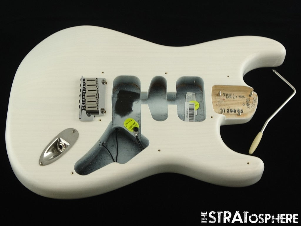 Fender American Ultra Luxe Vintage 50s Strat BODY + HARDWARE Nitro Ash WBL