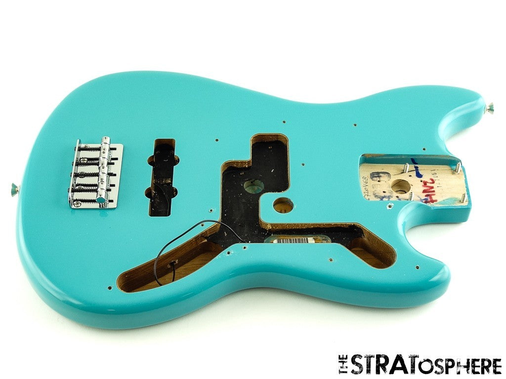 Fender Player II Mustang Bass PJ BODY & HARDWARE PJ Offset Aquatone Blue