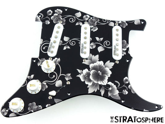 *NEW Wilkinson WOVS LOADED PICKGUARD for Fender Strat Black Rose Print 11 Hole