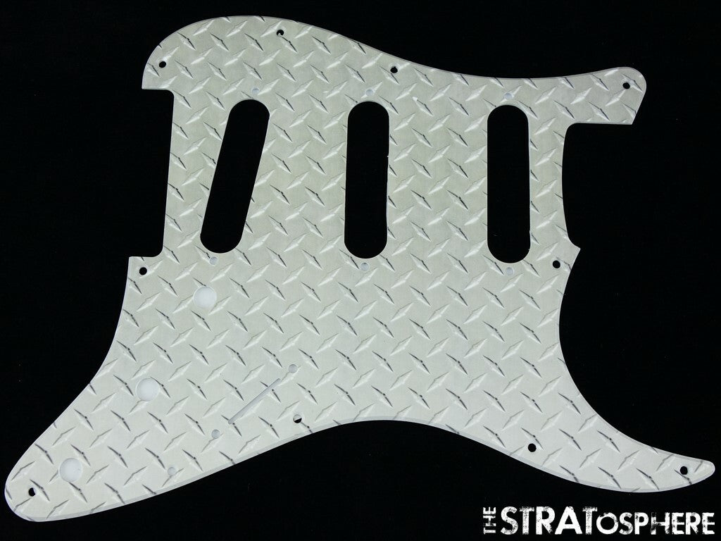 *NEW Stratocaster PICKGUARD for Fender Strat Guitar 11 Hole Diamond Plate Print