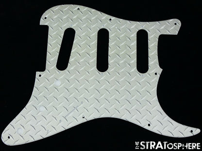 *NEW Stratocaster PICKGUARD for Fender Strat Guitar 11 Hole Diamond Plate Print