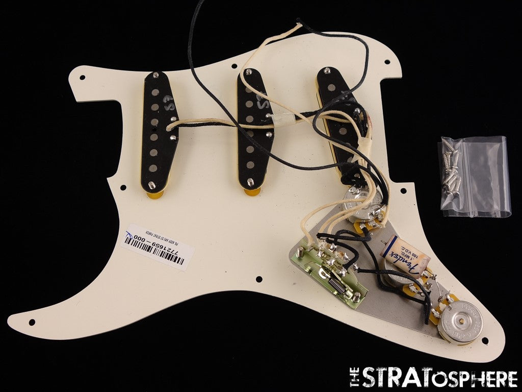 Fender AV II American Vintage 1957 Strat LOADED PICKGUARD, Stratocaster.