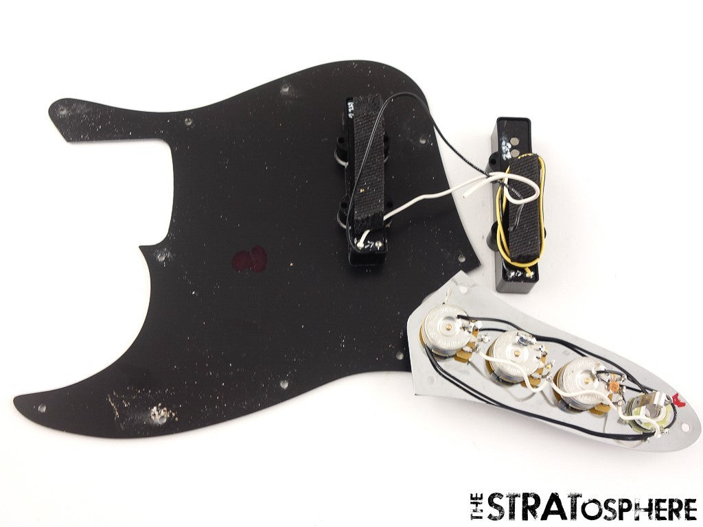Fender Player II Jazz Bass LOADED PICKGUARD Guitar, Alnico 5 Black, BLK 3 Ply