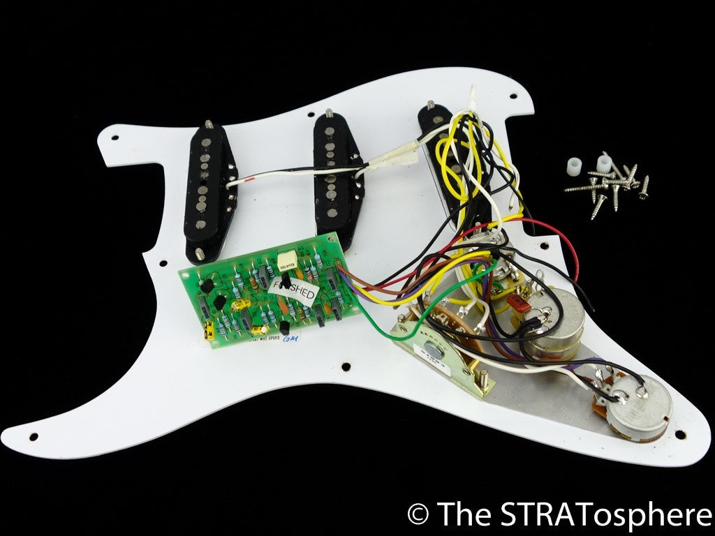 Fender CLAPTON Strat LOADED PICKGUARD Stratocaster Noiseless & Boost, Prewired