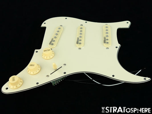 *NEW Wilkinson WOVS LOADED PICKGUARD for Fender Strat Cream 3 Ply 11 Hole