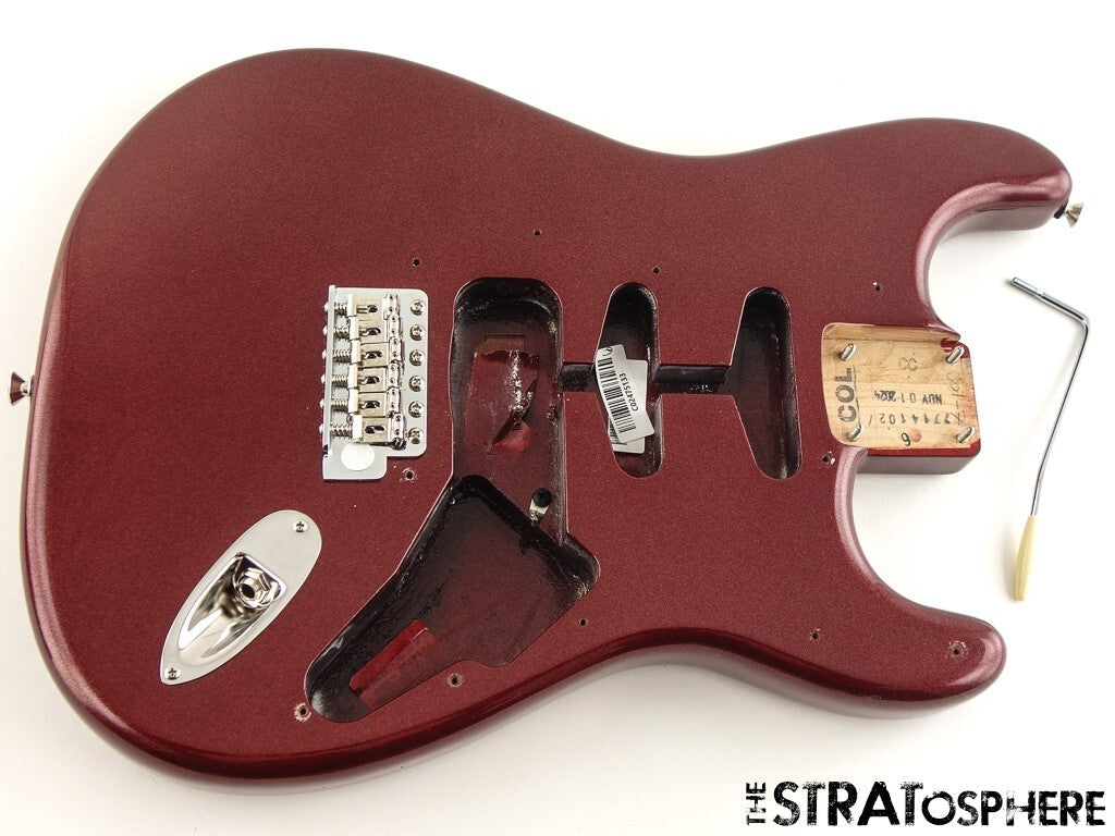 American Performer Fender Stratocaster Strat BODY + HARDWARE USA Aubergine